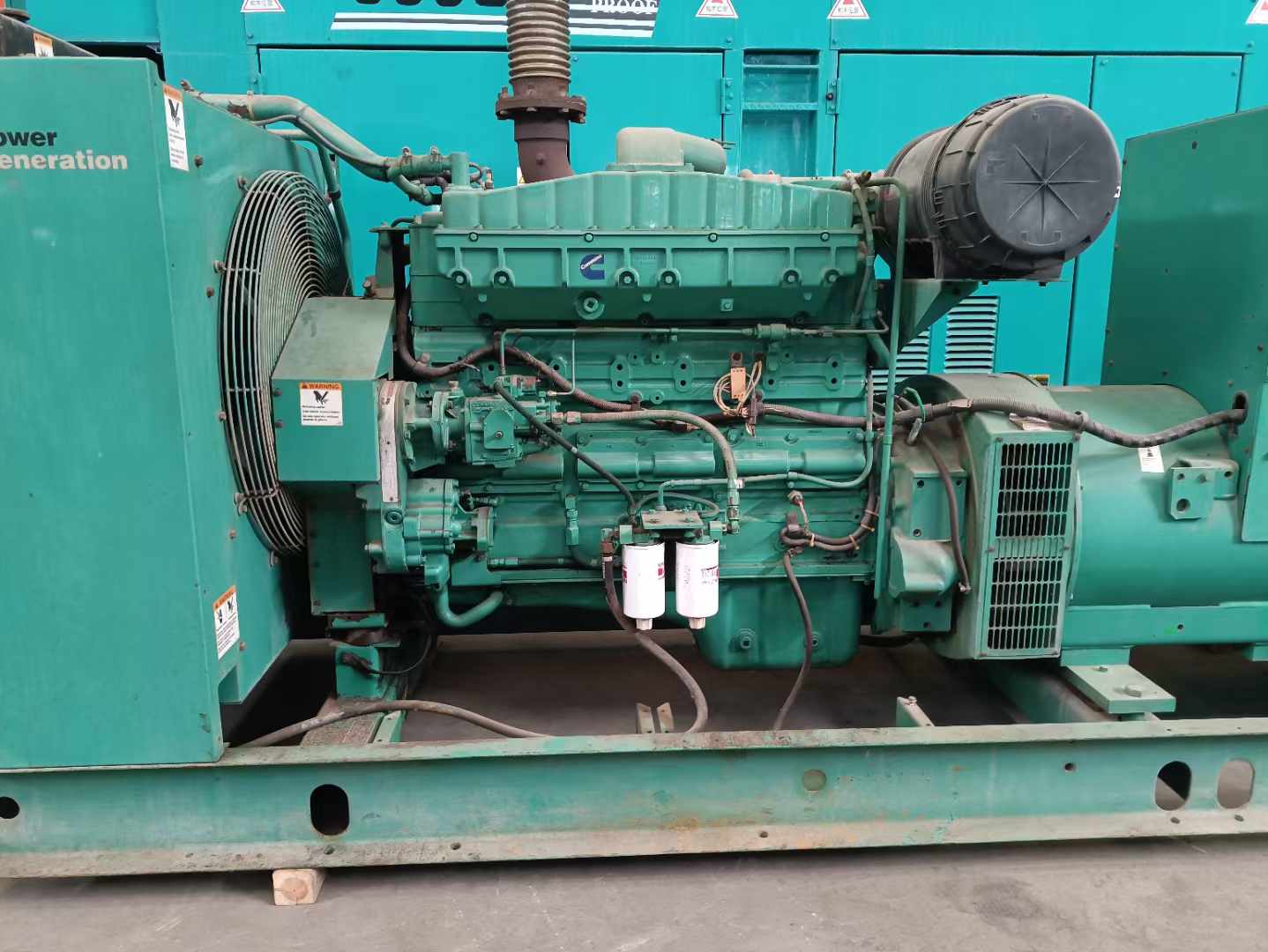 蓬溪过载会对 600kW 柴油发电机组造成哪些损害？