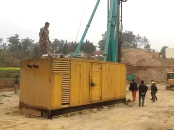 蓬溪如何判断水冷式机油散热器密封件是否需要更换?